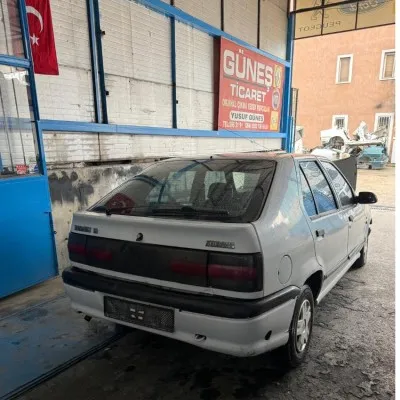 Renault 19 Çıkma Bagaj Kapağı 1996-2001