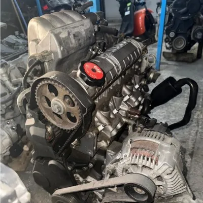 Renault Megane 1 Çıkma 2.0 8V Motor 1997-2001