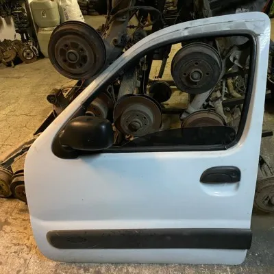 Renault Kangoo 2 Çıkma Sol Ön Kapı