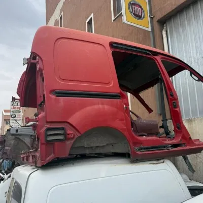Renault Kangoo 2 Çıkma Sağ Arka Çamurluk