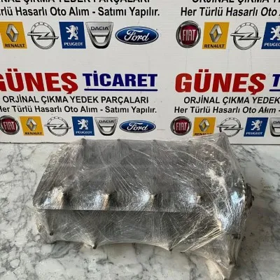 Opel Corsa D Çıkma 1.4 16V XEP Silindir Kapağı