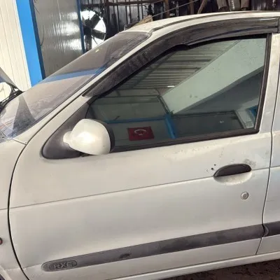 Renault Megane 1 Sol Ön Kapı Hatasız